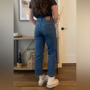 Levi’s rib cage straight denim jean